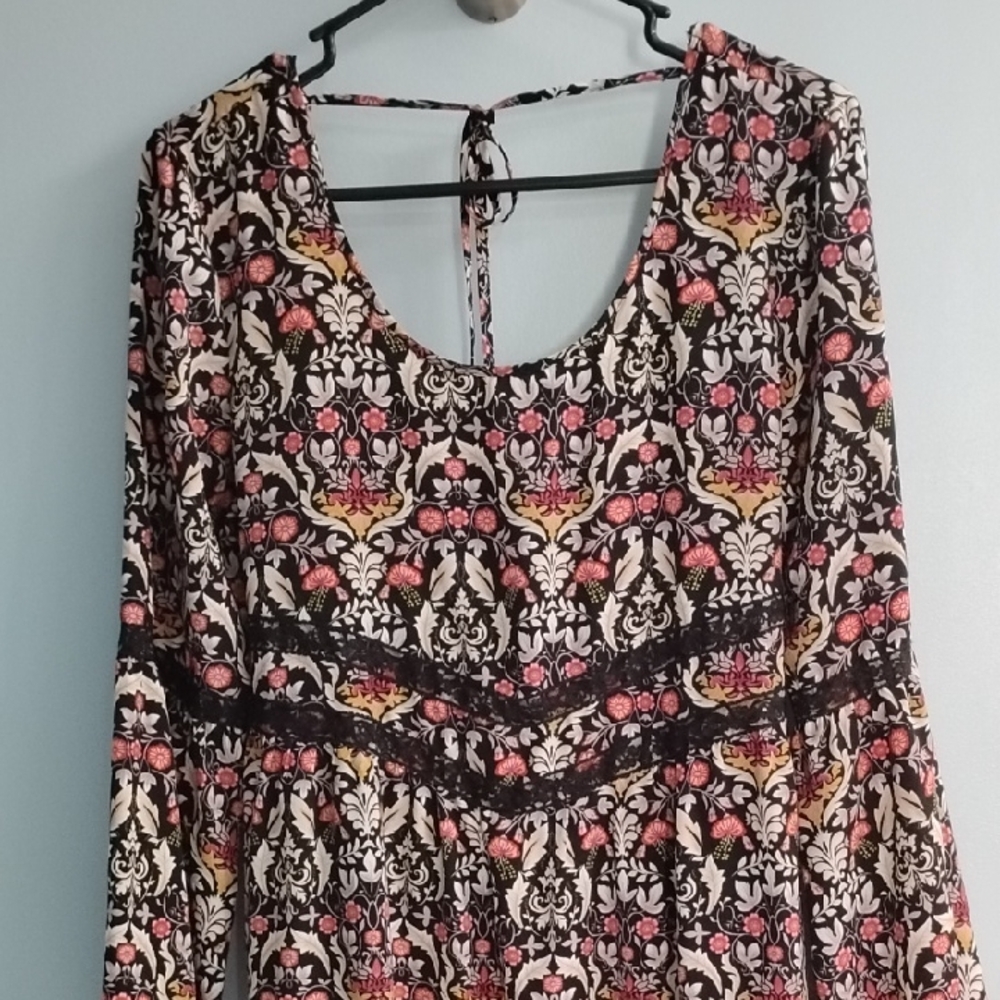 🌹 Band of Gypsies Black and Pink Floral Long Sleeve Midi Dress Size Large